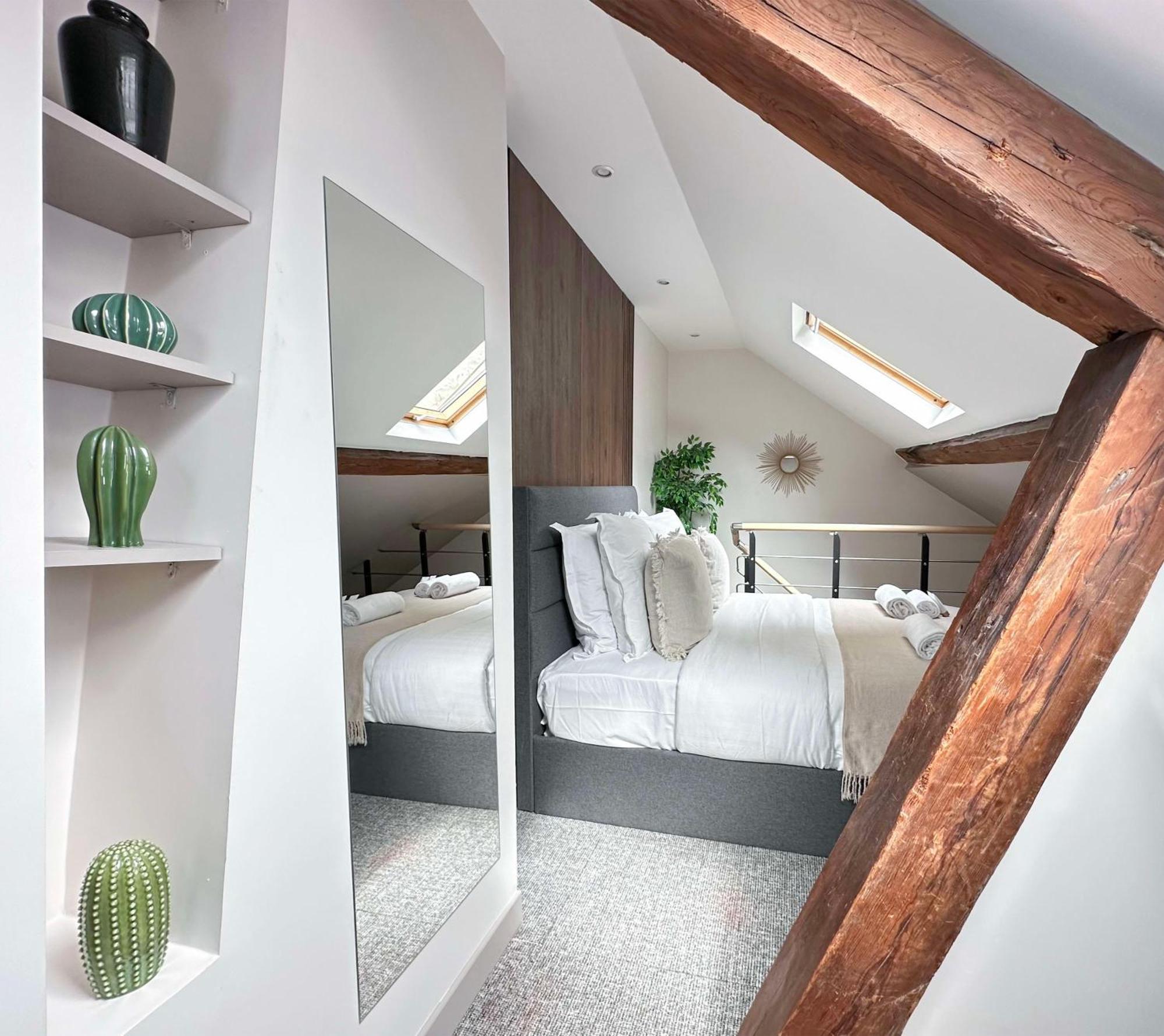 Stylish & Chic Duplex Near Eiffel Tower * Paris
