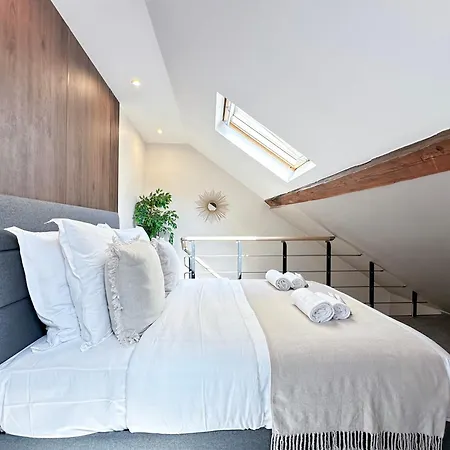 Stylish & Chic Duplex Near Eiffel Tower Apartment Paris Exterior photo