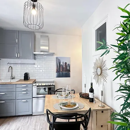 Stylish & Chic Duplex Near Eiffel Tower Apartment Paris Exterior photo